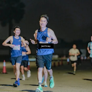 Runner Photo 7510032