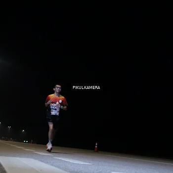 Runner Photo 7510039