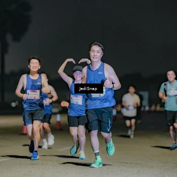 Runner Photo 7510040