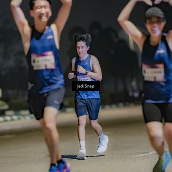 Runner Photo 7510044