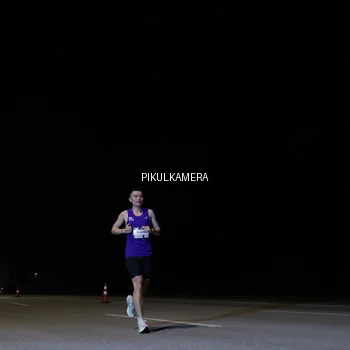 Runner Photo 7510049