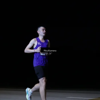 Runner Photo 7510057