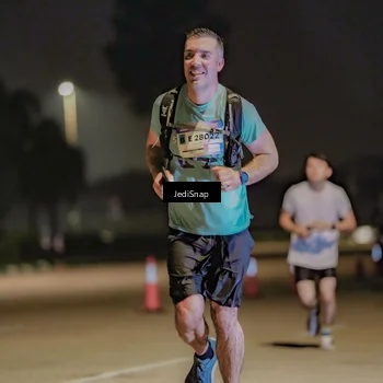 Runner Photo 7510059