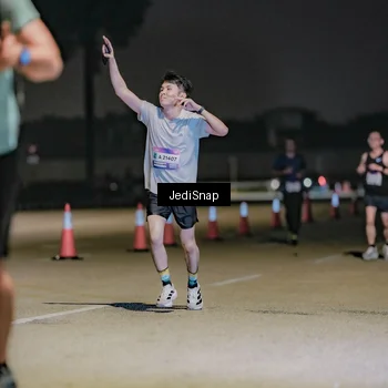 Runner Photo 7510063