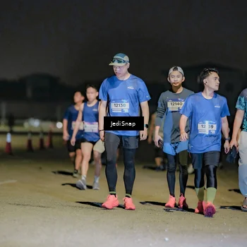 Runner Photo 7510076
