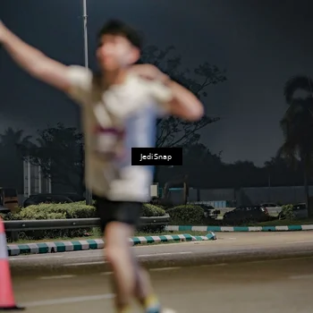 Runner Photo 7510077