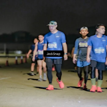Runner Photo 7510086