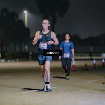Runner Photo 7510087