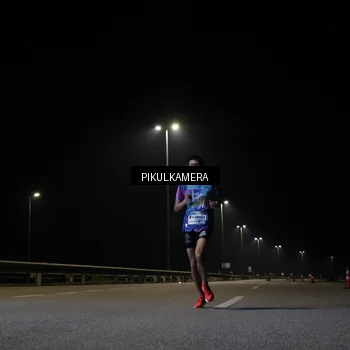 Runner Photo 7510098