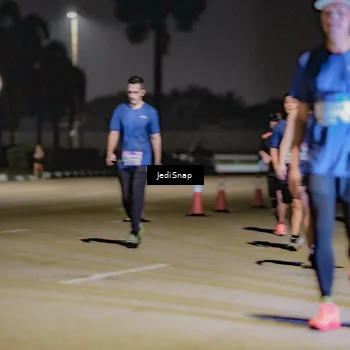 Runner Photo 7510103