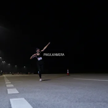Runner Photo 7510133