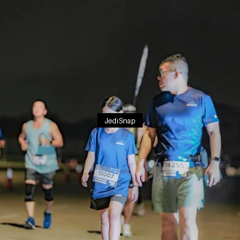 Runner Photo 7510142