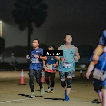 Runner Photo 7510150