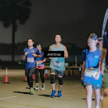 Runner Photo 7510151