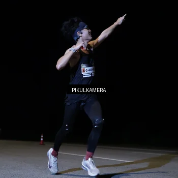 Runner Photo 7510153