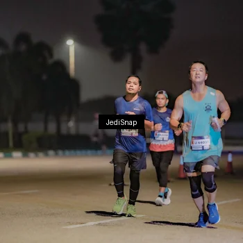 Runner Photo 7510159