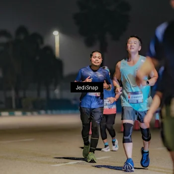 Runner Photo 7510166
