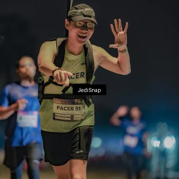 Runner Photo 7510179
