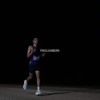 Runner Photo 7510182