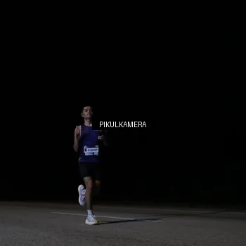 Runner Photo 7510185