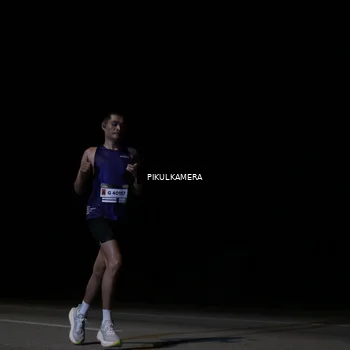 Runner Photo 7510188