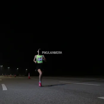 Runner Photo 7510198