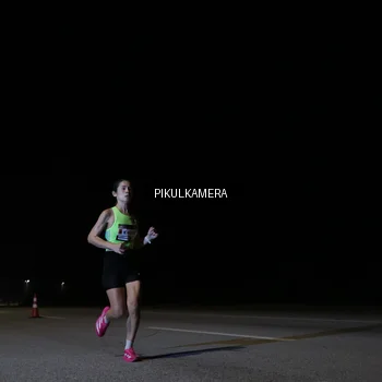 Runner Photo 7510205