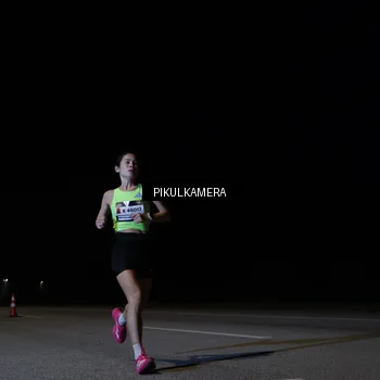 Runner Photo 7510207