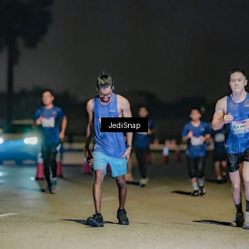 Runner Photo 7510212