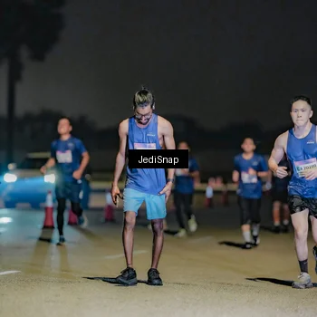 Runner Photo 7510220