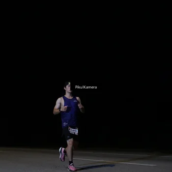 Runner Photo 7510246
