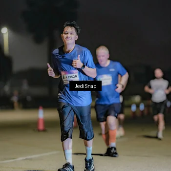 Runner Photo 7510258