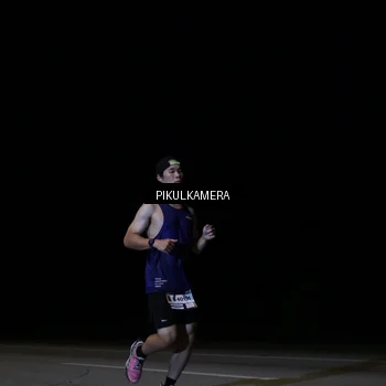 Runner Photo 7510260