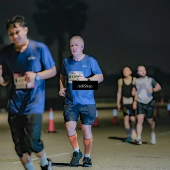 Runner Photo 7510263