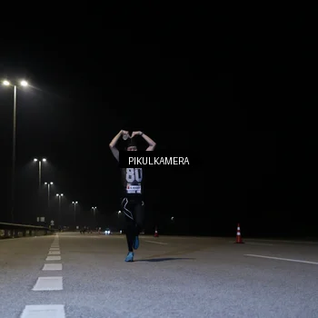 Runner Photo 7510283