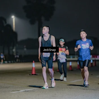 Runner Photo 7510320