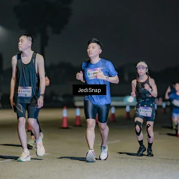 Runner Photo 7510332