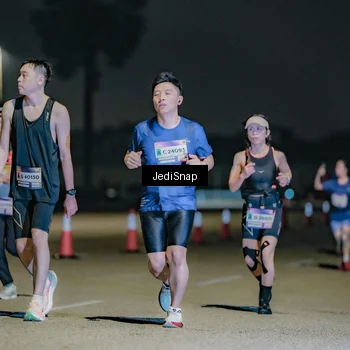 Runner Photo 7510333