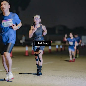 Runner Photo 7510334