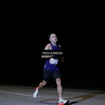 Runner Photo 7510342