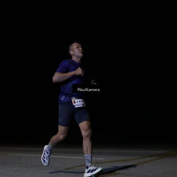 Runner Photo 7510370