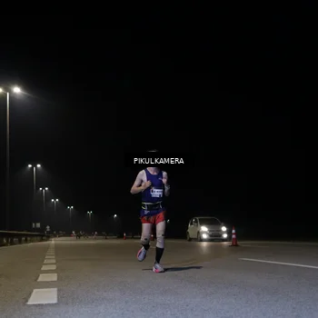 Runner Photo 7510374