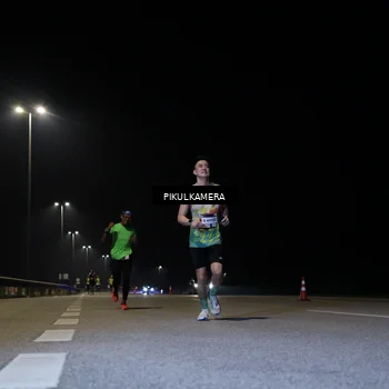 Runner Photo 7510388