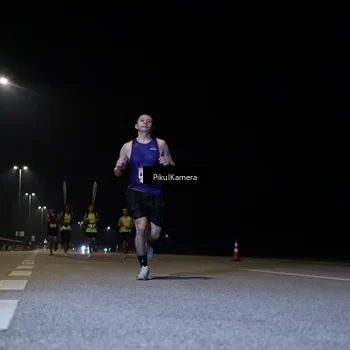 Runner Photo 7510447