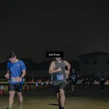 Runner Photo 7510464