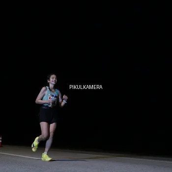 Runner Photo 7510472