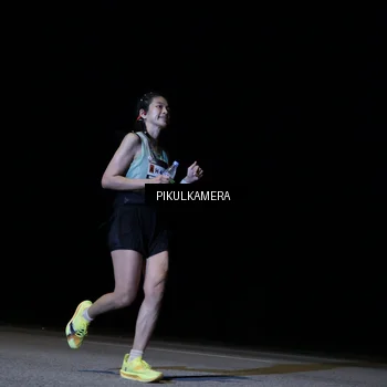 Runner Photo 7510481