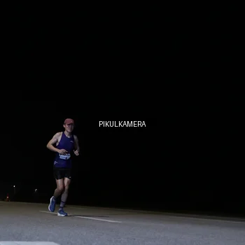 Runner Photo 7510490