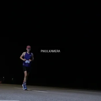 Runner Photo 7510491