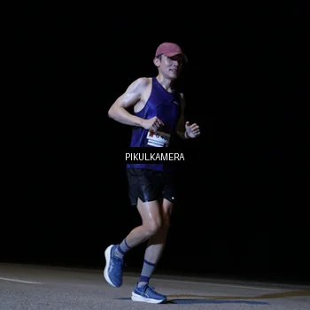 Runner Photo 7510514
